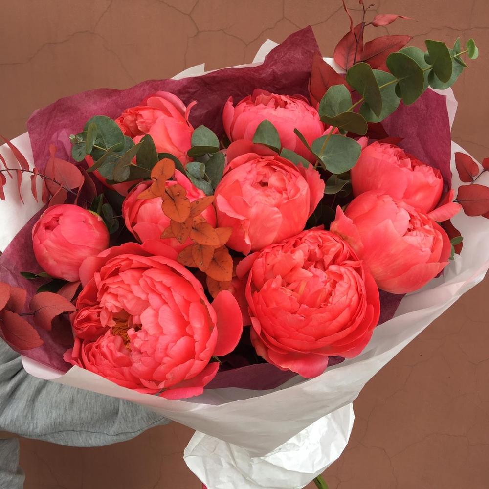 Charm - Букет коралловых пионов Charm - Букет коралловых пионов